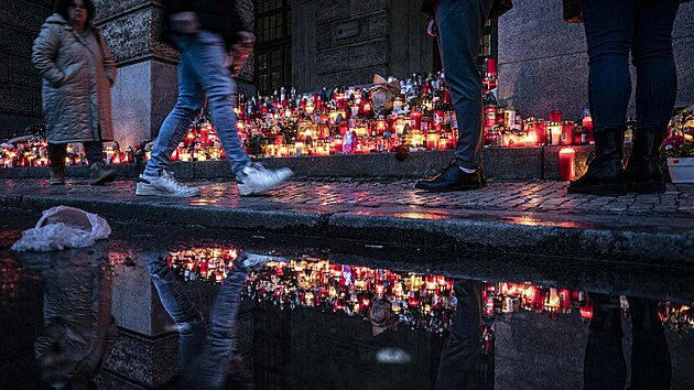 AKTUALITA: Anna Boh��ov�, MAFRA, a.s. / Tragick� st�elba na Filozofick� fakult� Univerzity Karlovy