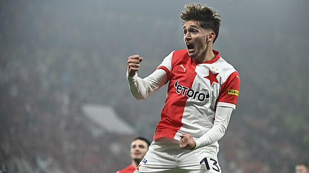 Mojmír Chytil slaví druhý gól Slavie.