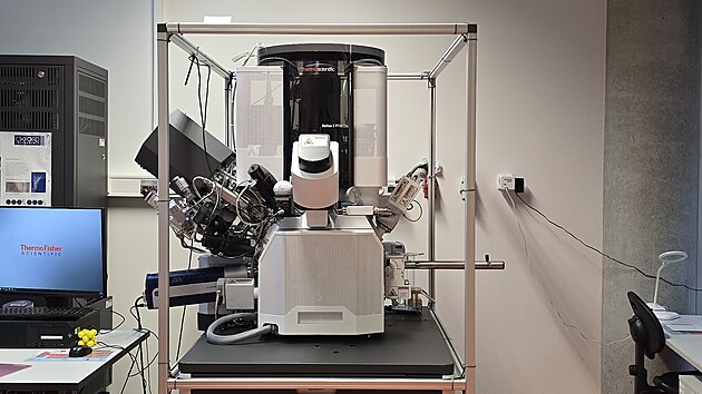 pikov technologie umon analyzovat vzorky v ultravysokm rozlien a pome zkoumat materily a na atomrn rovni.