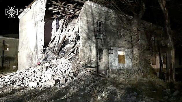 Rusk� vzdu�n� �toky zni�ily budovy v Zaporo�sk� oblasti. (11. listopadu 2024)