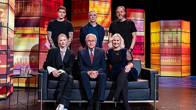 Herci Jaroslav Satoransk� Petr Vacek, hudebn�ci NobodyListen a Annet X a komi�ka a spisovatelka Lucie Mach��kov� v po�adu 7 p�d� Honzy D�dka (12. listopadu 2024)