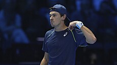 Alex de Minaur v utkání s Taylorem Fritzem.