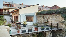 V M�STSKÉ KRAJIN� Bývalý sklad likérky stojí na atypickém pozemku proluky mezi...