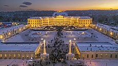 Váno�ní trhy na zámku Schönbrunn