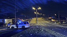 Podél trasy tradi�ního pr�vodu v New Orleans zahynuli p�i st�elb� dva lidé....