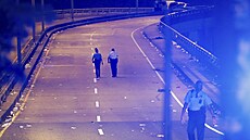 Podél trasy tradiního prvodu v New Orleans zahynuli pi stelb dva lidé....