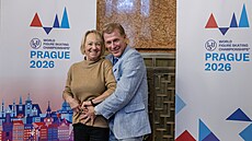Ú�astníci dvou posledních krasobrusla�ských �ampionát� v Praze Eva Romanová a...