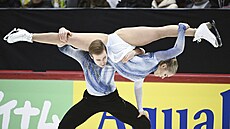 Efektní zveda�ka ve volném tanci Natálie a Filipa Taschlerových.