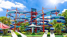 Siam Amazing Park v Bangkoku láká návtvníky s omezených rozpotem na zábavní...