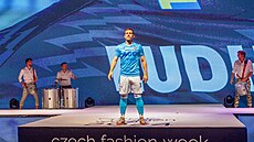 Czech Fashion Week v Teplicích, fotbalisté FK Teplice jako modelové. Kevin...