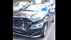 Bývalý v�ze� Ji�í Kajínek m�l nehodu na D1. Zavinili ji policisté jedoucí za...