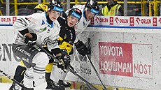 Radim alda (vlevo) v dresu Karlových Var.