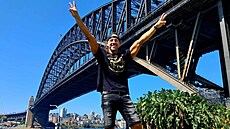 Karlovarský fitness trenér a naturální kulturista Tomá� Procházka si v padesáti...