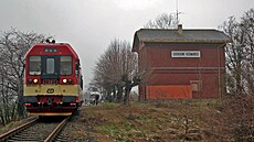 Motorový v�z 843.031 ve stanici Svobodné He�manice