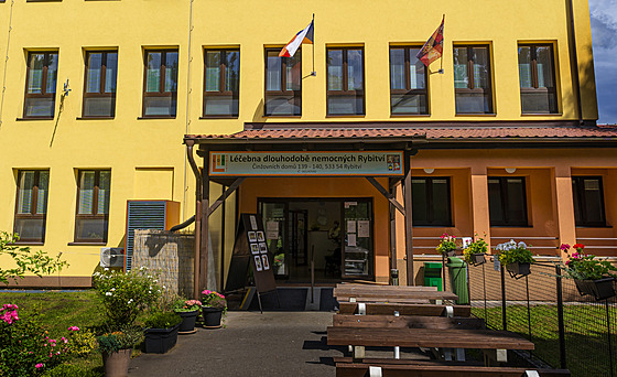 Dobrovolnické centrum LDN Rybitví � Lidskost, která uzdravuje