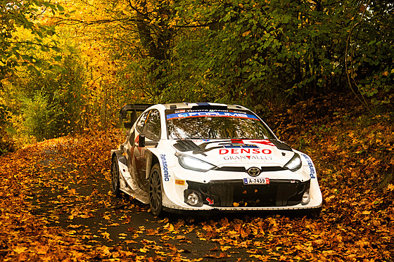 Finský pilot Sami Pajari v Toyot� GR Yaris Rally1 Hybrid b�hem St�edoevropské...