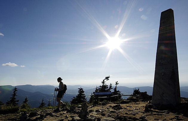 Mnoho lidí je už na turisty alergických, zní z návštěvníky přetížených Beskyd