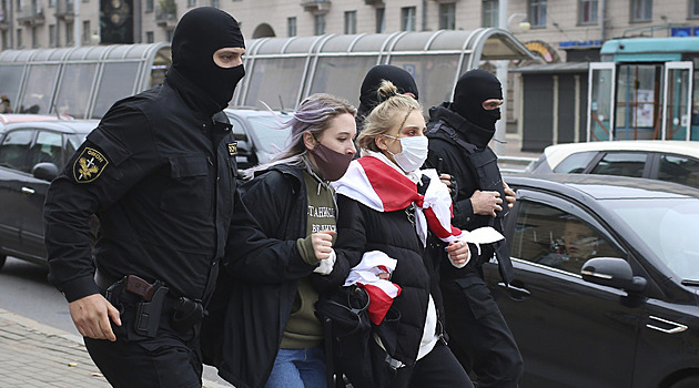 Trumpův budíček pro hybernované Bělorusko. S Lukašenkem to ale nepůjde