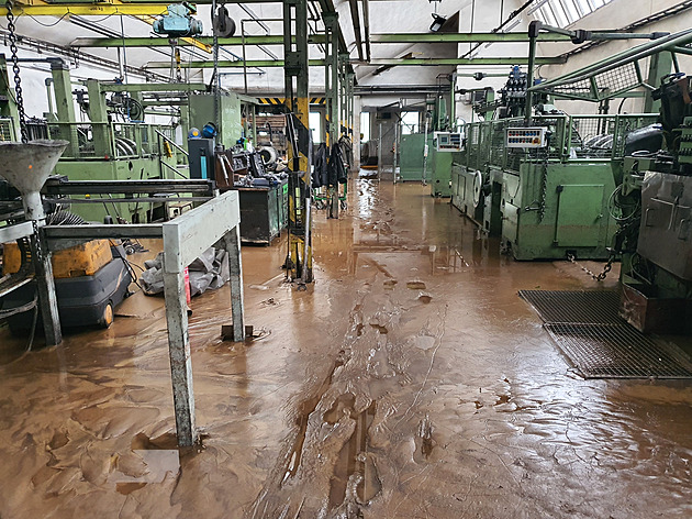 kody zpsobené povodní v etzárn eská Ves.