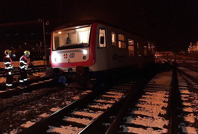 V České Třebové vykolejil vlak bez cestujících. Některé spoje jezdí odklonem