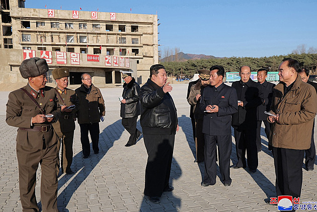 Jižní Korea vyhlásila stanné právo, armáda přerušila činnost parlamentu