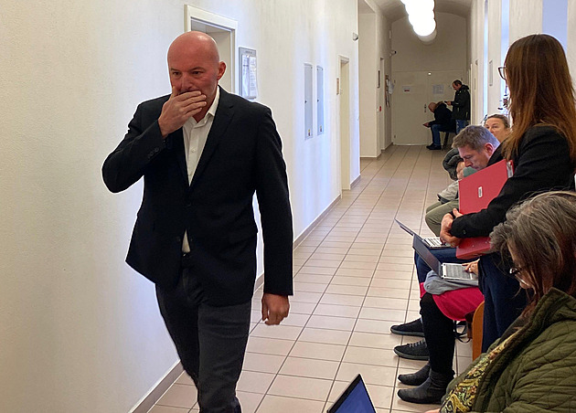 Zden�k Holzknecht je u soudu kv�li incidentu, který se stalo loni v srpnu v...