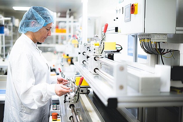 Inovace a pokrok ve zdravotnick�ch technologi�ch v Hradci Kr�lov�