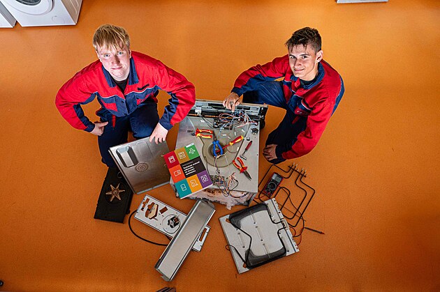 SO�E, COP Hlubok� nad Vltavou po��d� Dny otev�en�ch dve��