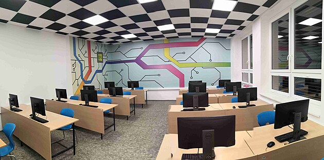 SO�E, COP Hlubok� nad Vltavou po��d� Dny otev�en�ch dve��