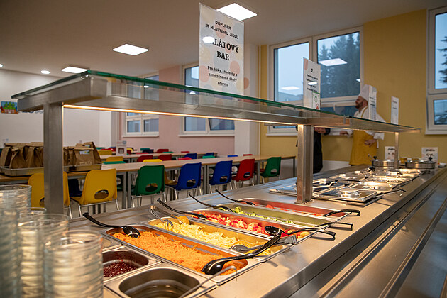 Nov otevená kolní jídelna v Z Sportovní v Tanvaldu jako jediná v republice...