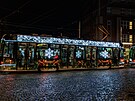 Svten vyzdoben tramvaj v Olomouci