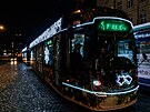 Svten vyzdoben tramvaj v Olomouci