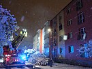 Likvidace poru v dom na Smirnovov ulici v Ostrav-Zbehu. Jednoho mue u...