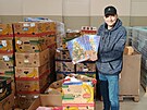 Potravinov� banka Karlovarsk�ho kraje v t�chto dnech ve sv�m skladu zpracov�v�...