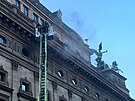 Po��r v budov� N�rodn�ho divadla v Praze.