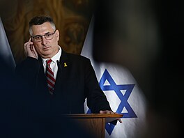 Izraelský ministr zahranií Gideon Saar navtívil eskou republiku. (28....