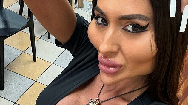 Anastasiia Pokres�ukov�