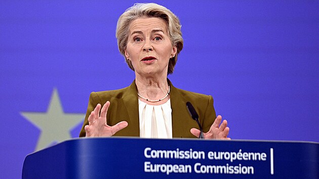 Ursula von der Leyenov� na tiskov� konferenci v Bruselu (30. ��jna 2024)