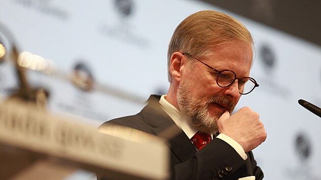 Premi�r Petr Fiala na bilan�n� tiskov� konferenci ke t�em letem ve funkci (28. listopadu 2024)