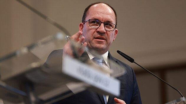 Marek V�born�
Ministr zem�d�lstv� �esk� republiky
(28. listopadu 2024)