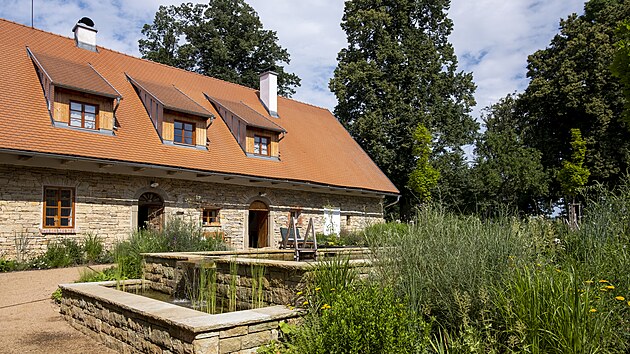Biotop a p�epad s vodop�dem jsou dva samostatn� celky, p�esto�e vypadaj� jako...