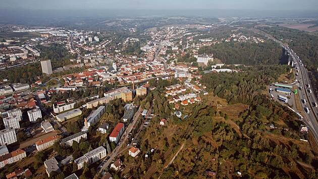 Jednou z p�ednost� v�t�zn�ho n�vrhu je dle veden� m�sta i vyv�en� pom�r mezi zastav�nou a nezastav�nou plochou.