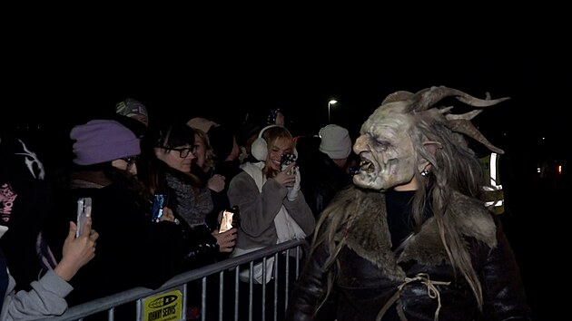 Hroziv krampusov ovldli prask Vstavit. (24. listopadu 2024)