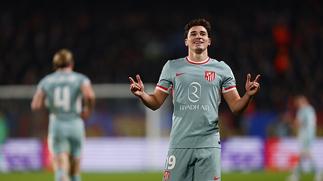 �to�n�k Atl�tika Madrid Juli�n �lvarez a jeho oslava g�lu v utk�n� se Spartou.
