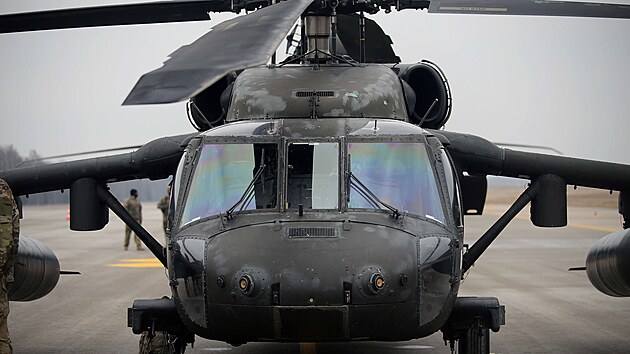 Cílem projektu je podle iniciativy dokon�it kampa� na helikoptéru Black Hawk...