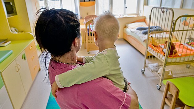 Dtsk centrum v Plzni u nebude moci od Novho roku pijmat dti do t let. Protoe je ale mlo pstoun, hroz, e se budou muset vrtit do nevhodnho domcho prosted. (26. listopadu 2024)