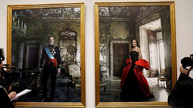 �pan�lsk� kr�l Felipe VI. a kr�lovna Letizia na nov�ch portr�tech od fotografky Annie Leibovitzov� (26. listopadu 2024)