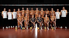 Hrái ukrajinského volejbalového klubu Retylivka na spoleném snímku.  Ruslan...