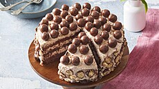 �okol�dov� dort s bonbony
