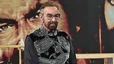 Podmanivé o�i má Sandokan�v p�edstavitel dodnes. Kabir Bedi p�ijede do Prahy.